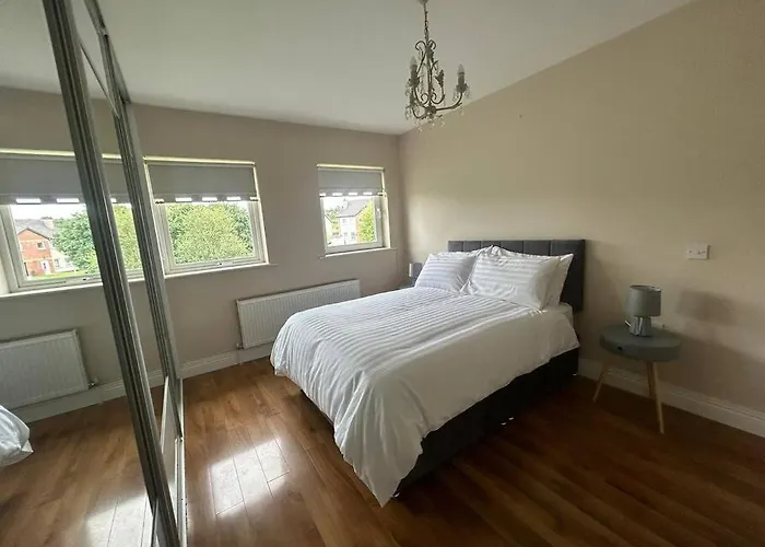 Lily's Town House Buncrana