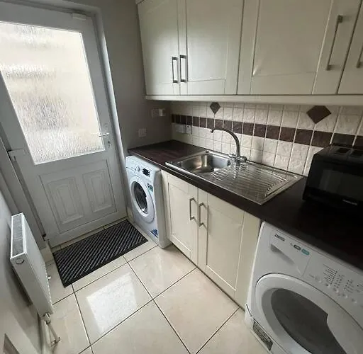 Nyaraló Lily's Town House *